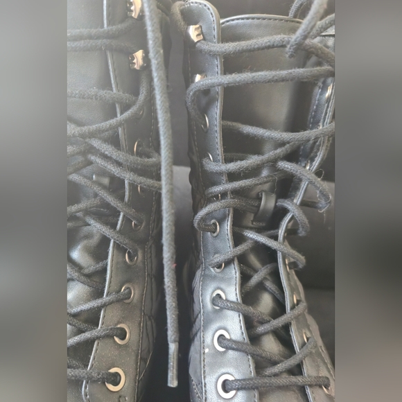 Bershka  Black Lace-Up Moto Boots - Picture 9 of 14